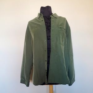 North Face long-sleeve light jacket